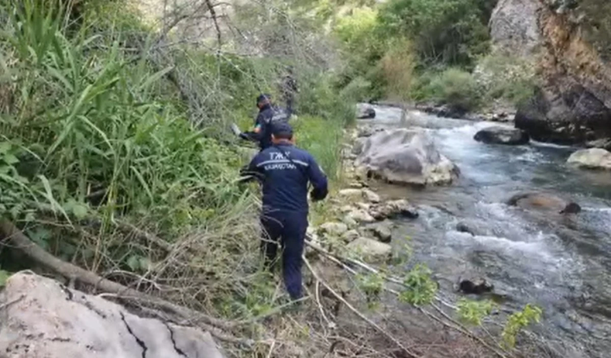 Видео поисков пропавших в Туркестанской области туристов показали в МЧС РК