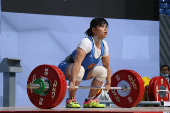 Фотография к новости: Казахстанские тяжелоатлеты завоевали две олимпийские лицензии