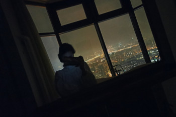 Фотография к новости: Гражданство спрыгнувшей с небоскреба "Москва-Сити" девушки уточнили в МИД РК