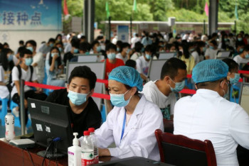 Фотография к новости: Глава ВОЗ допустил возможность появления COVID-19 из лаборатории