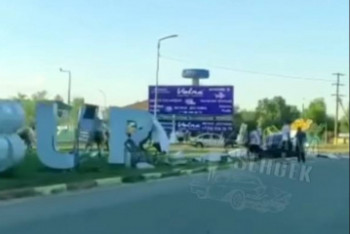 Фотография к новости: Водитель снес надпись Welcome to Burabai в Боровом