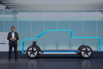 Фотография к новости: Ford выпустит компактный и дешевый электрический пикап