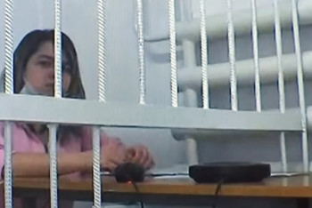 Фотография к новости: Обвиняемую в убийстве собственной дочери-инвалида судят в Петропавловске