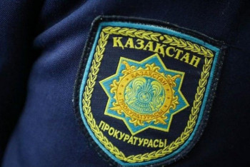 Фотография к новости: Застройщики из четырех областей РК пожаловались депутату на органы прокуратуры