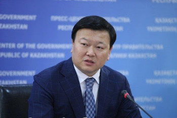 Фотография к новости: Алексей Цой ответил, уйдет ли в отставку при срыве графика вакцинации