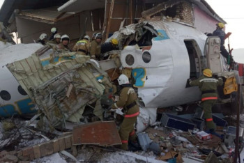 Фотография к новости: "Самолет пах смертью" − воспоминания пассажиров разбившегося борта Bek Air в Алматы