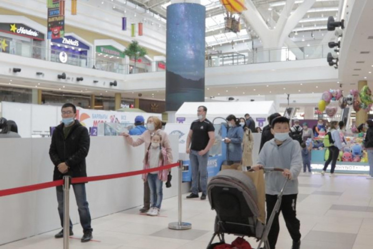 Очереди из желающих привиться от КВИ появились в Нур-Султане