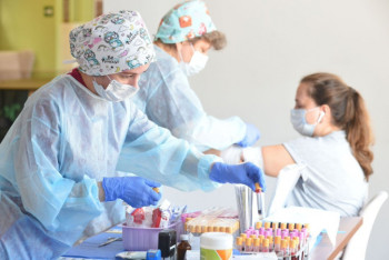 Фотография к новости: 1730 новых случаев COVID-19 выявили за сутки в Казахстане