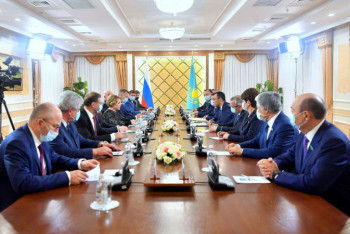 Фотография к новости: Валентина Матвиенко с группой сенаторов находится с визитом в Казахстане