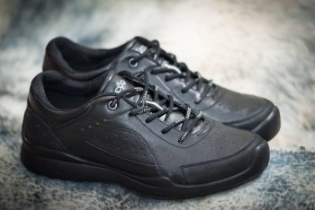 Фотография к новости: Обязательную цифровую маркировку обуви введут в РК с 1 ноября