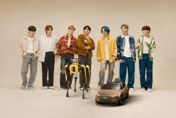 Фотография к новости: Роботы Boston Dynamics станцевали под k-pop. Видео