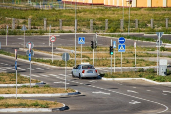 Лишь 10 процентов курсантов автодрома спецЦОНа в Петропавловске с первого раза сдают на права