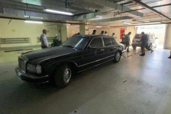 Фотография к новости: BI Group забрал подаренный жителям элитного ЖК автомобиль Rolls-Royce