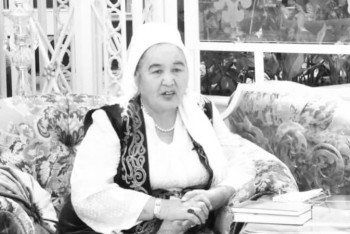 Фотография к новости: Глава государства выразил соболезнование в связи со смертью поэтессы Асельхан Калыбековой