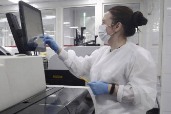 Фотография к новости: Врач назвал основные симптомы заражения индийским штаммом коронавируса