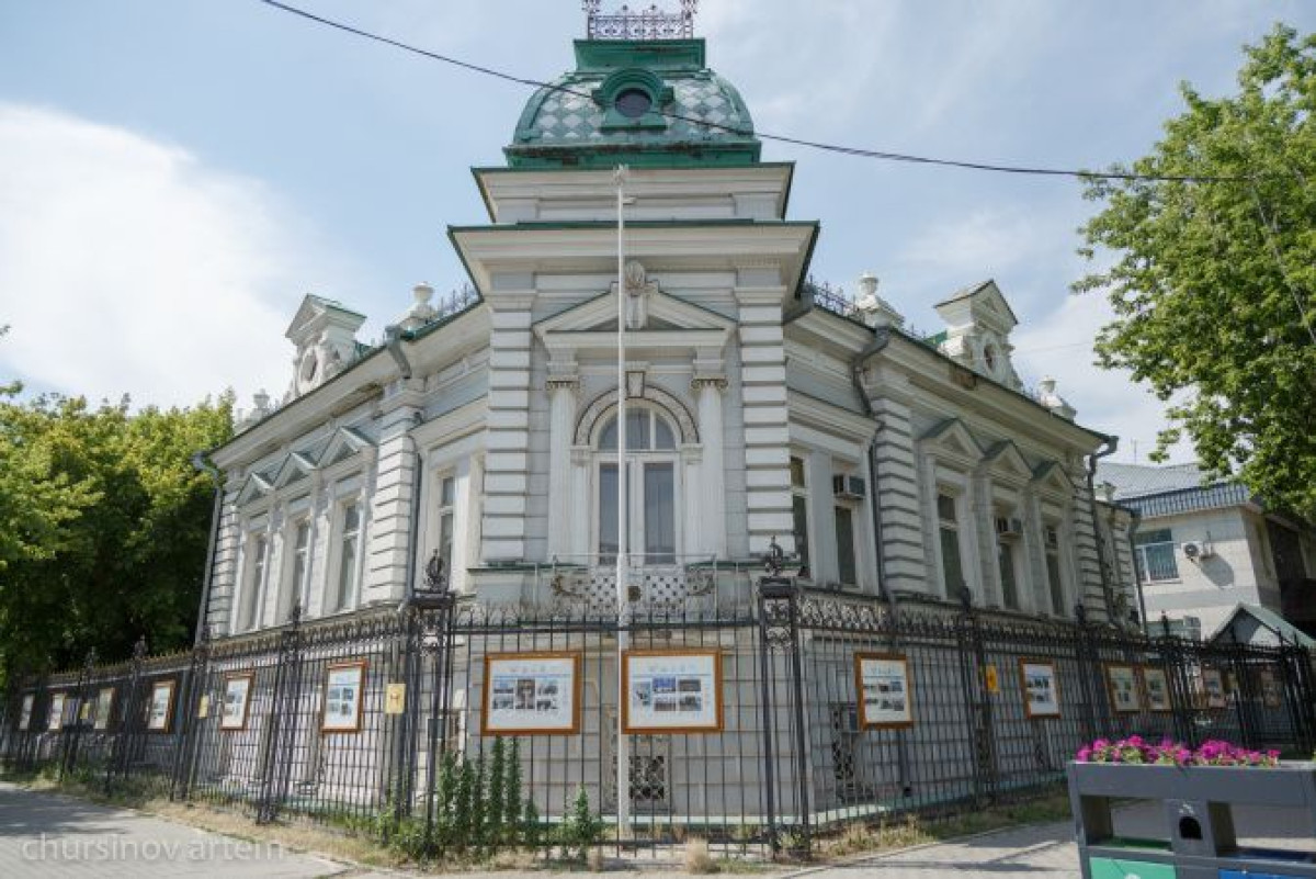 Выставку архивных фотографий Нур-Султана открыли ко Дню столицы