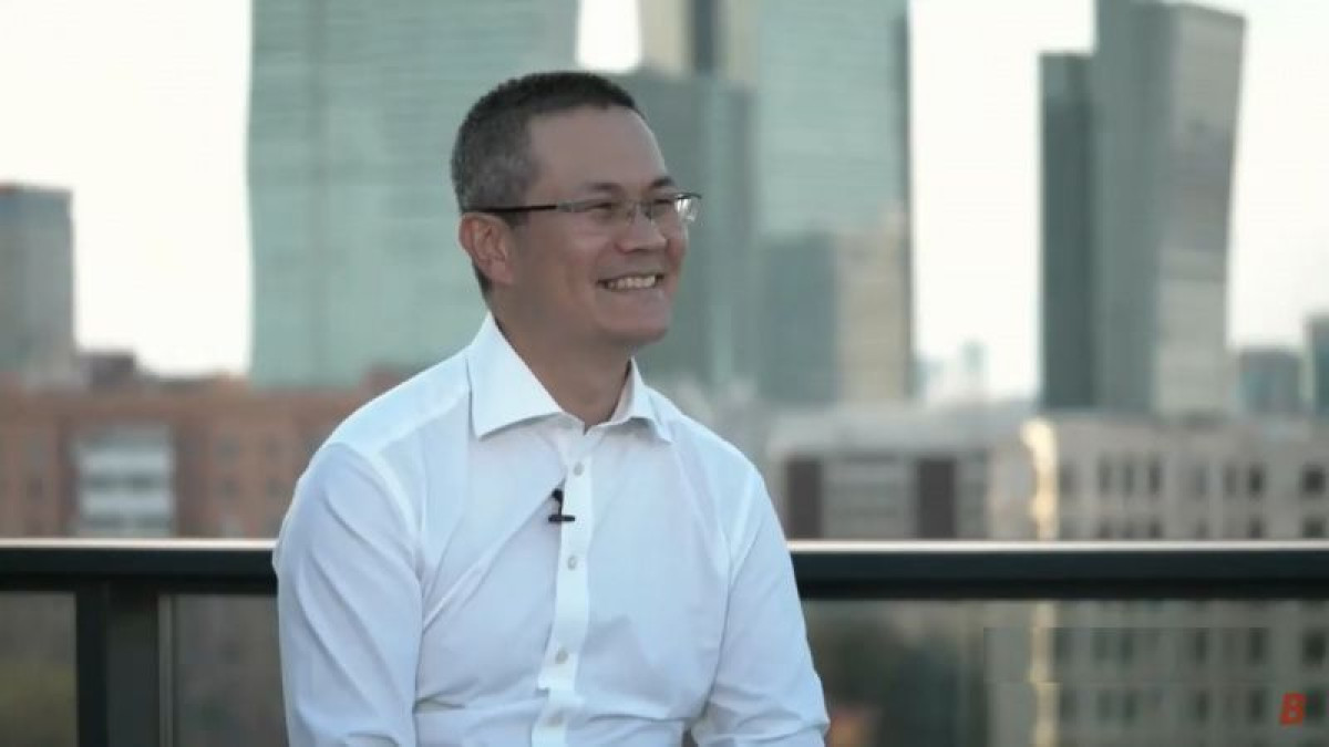 "Если ты хочешь честно работать, ты не должен думать, как будет твоя семья кормиться" - экс вице-министр МОН РК