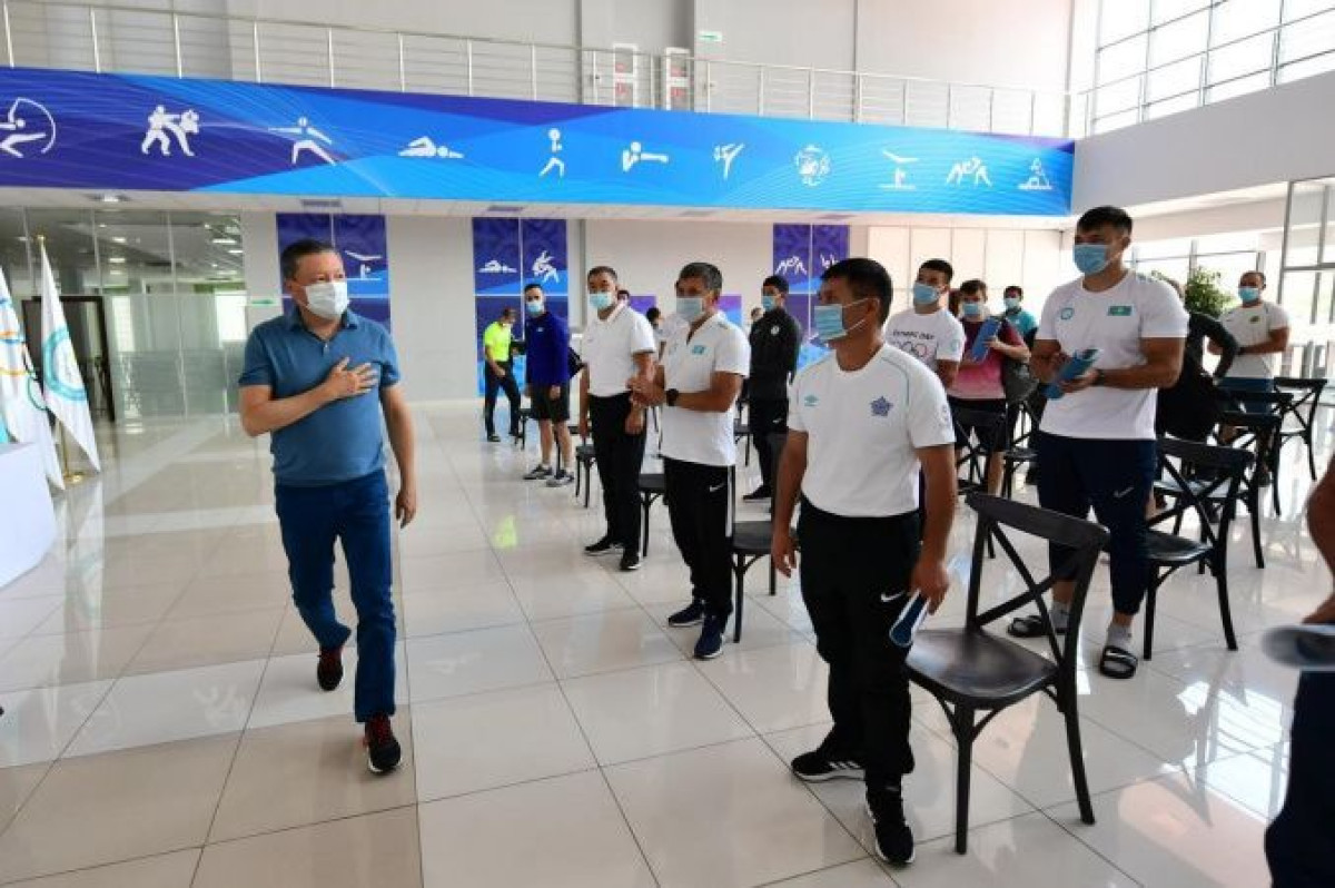 Тимур Кулибаев проверил готовность казахстанских олимпийцев к Играм в Токио