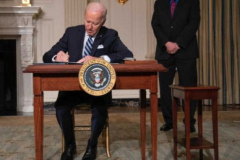 Фотография к новости: Президент США подписал указ по жесткому контролю за техногигантами