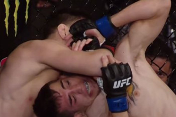 Фотография к новости: Жалгас Жумагулов одержал первую победу в UFC