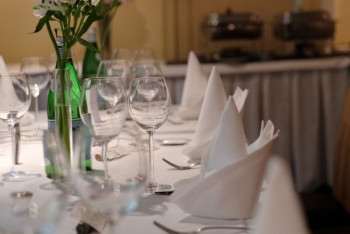 Фотография к новости: Свадьбу на 180 гостей остановили полицейские в Шымкенте