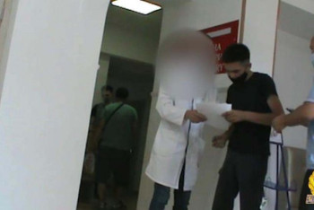 Фотография к новости: Медработников трех учреждений Алматы подозревают в подделке ПЦР и паспортов вакцинации