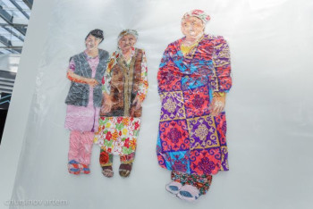 Фотография к новости: Казахстанский национальный постмодерн: фоторепортаж с выставки современного искусства в ЭКСПО