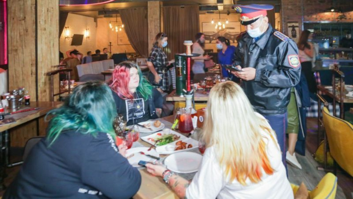 Почти на 160 миллионов тенге оштрафовали астанчан за нарушение карантина с начала года