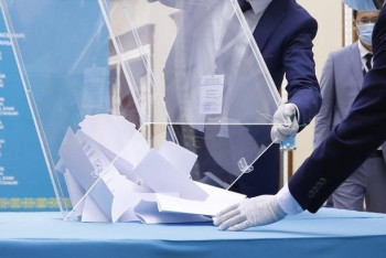 Фотография к новости: Избирательные участки завершили работу в большинстве регионов Казахстана