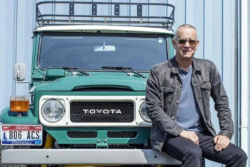 Фотография к новости: Том Хэнкс выставил на продажу уникальный Land Cruiser