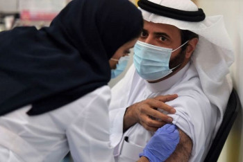 Фотография к новости: Пандемия, туризм и война: как проводят вакцинацию в арабских и мусульманских странах