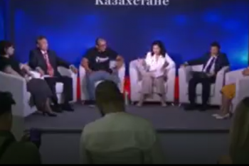 Фотография к новости: "Фашизм в чистом виде" - видео врача о вакцинации прокомментировали в Минздраве РК