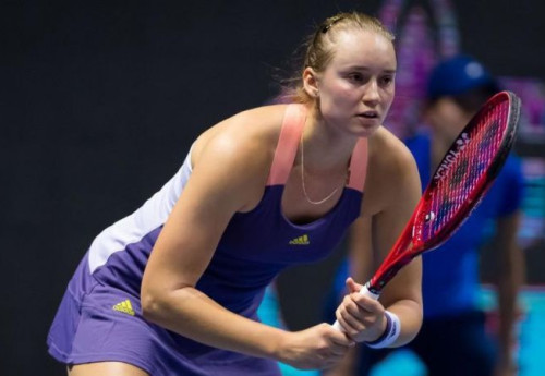 Фотография к новости: Более 50 тысяч долларов получит Елена Рыбакина за свое выступление на Олимпиаде