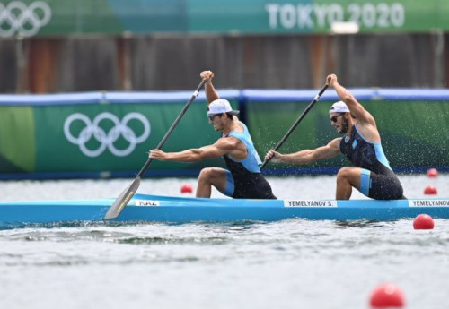 Фотография к новости: Олимпиада: братья Емельяновы не прошли в финал по гребле на байдарках и каноэ