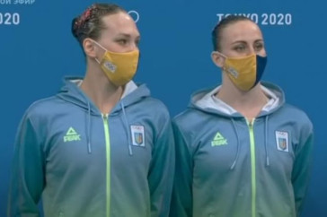 Фотография к новости: Украинских синхронисток на церемонии награждения Олимпиады-2020 представили как российских