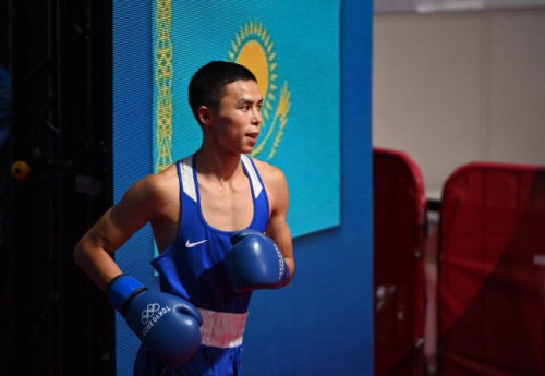 Фотография к новости: Я приехал на Олимпиаду за золотом - боксер Сакен Бибосынов извинился перед казахстанцами