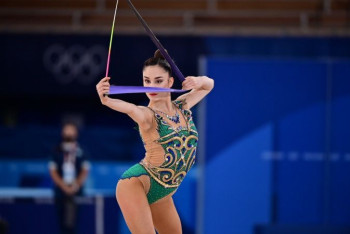 Фотография к новости: Гимнастка Алина Адилханова не прошла в финал Олимпиады