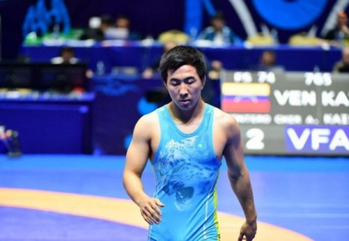 Фотография к новости: Вольник Данияр Кайсанов проиграл в борьбе за бронзу Олимпиады