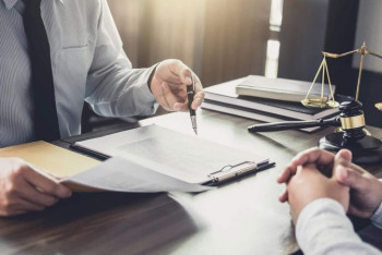 Фотография к новости: Уволили крупного чиновника, организовавшего пышный той в Караганде