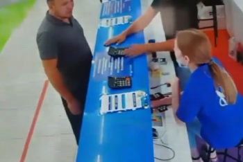 Фотография к новости: Мужчина кинул калькулятор в девушку: инцидентом заинтересовались в ГКНБ Кыргызстана