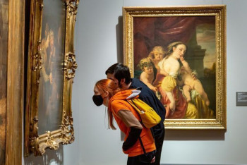 Фотография к новости: "Пушкинская карта" с деньгами приобщит молодежь России к культуре