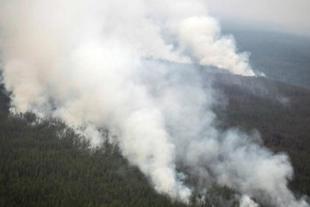 Фотография к новости: Смог в ВКО из-за лесных пожаров в Якутии: ситуацию пояснили в "Казгидромете"