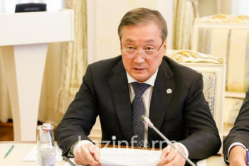 Фотография к новости: Почему отправленный в отставку министр стал главой "Продкорпорации"