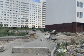 Фотография к новости: "Купил BMW, получил "Жигули". Дольщики известного долгостроя Нур-Султана недовольны помощью акимата