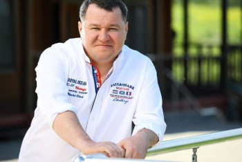 Фотография к новости: Розыск Анатолия Балушкина. Что известно о казахстанском олигархе?