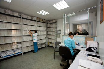 Фотография к новости: Правила прикрепления к поликлиникам изменили для иностранцев