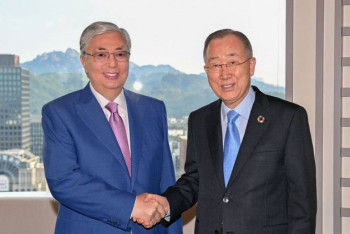 Фотография к новости: Токаев встретился с бывшим генсеком ООН Пан Ги Муном