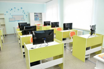 Фотография к новости: Гимназию модернизировали в Акмолинской области в рамках республиканского проекта "Сельская школа"