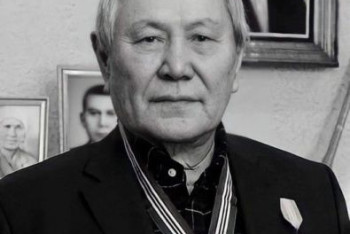 Фотография к новости: Токаев выразил соболезнования родным известного писателя Султана Оразалина