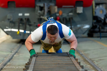 Фотография к новости: Как казахстанские палуаны установили мировой рекорд по силовому экстриму. Фоторепортаж